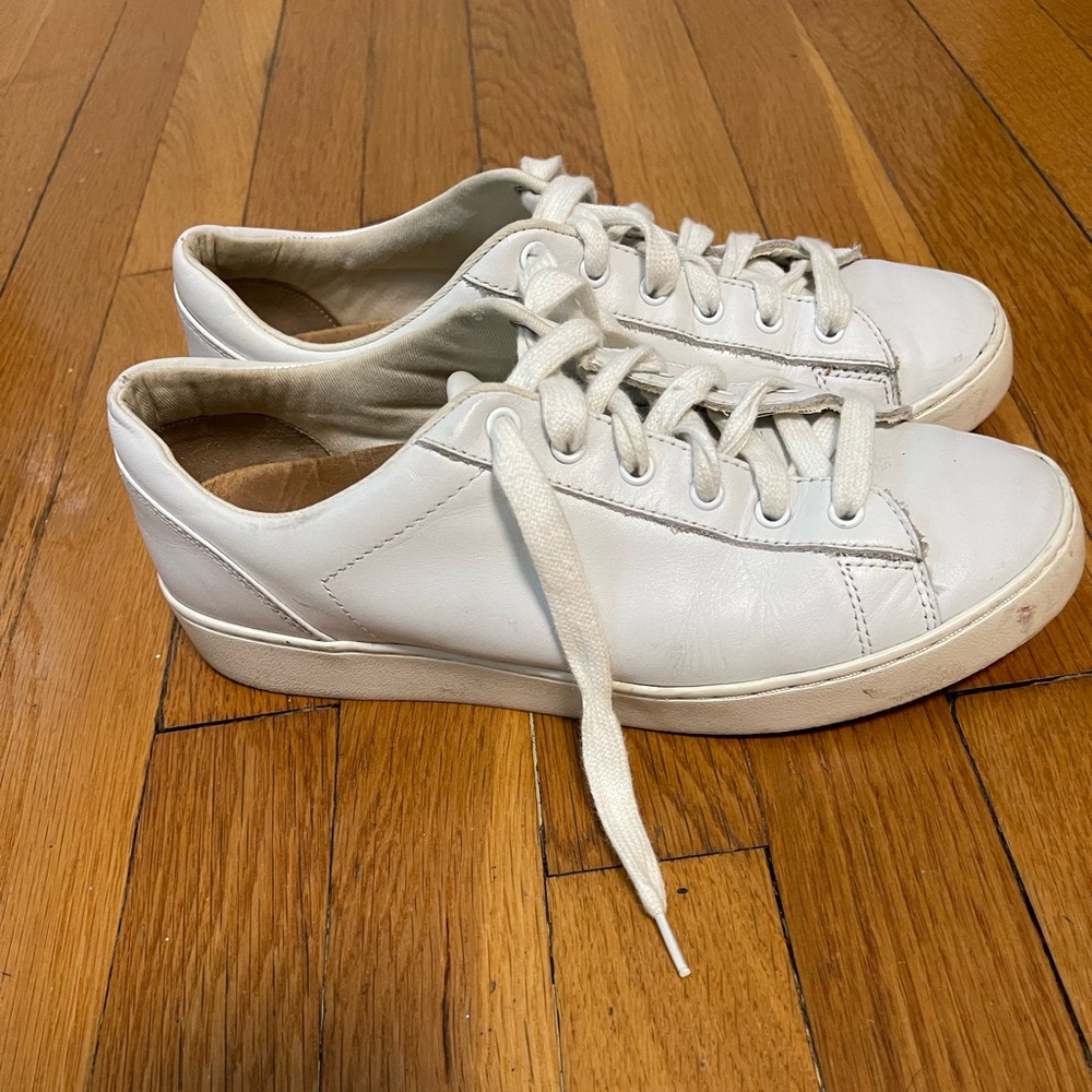 Vionic shoes sneakers white tennis Arch support women’s size 6.5